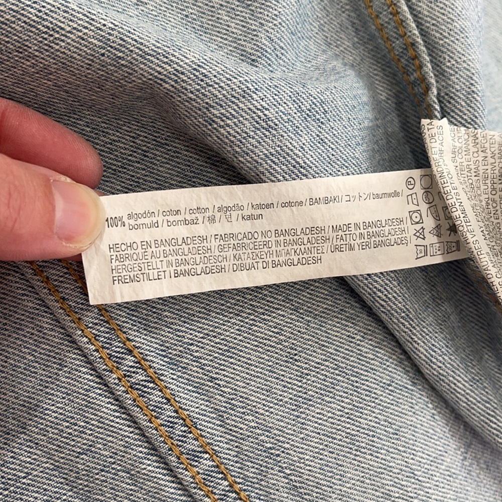 ZARA | Collarless distressed denim jacket - Picture 13 of 13